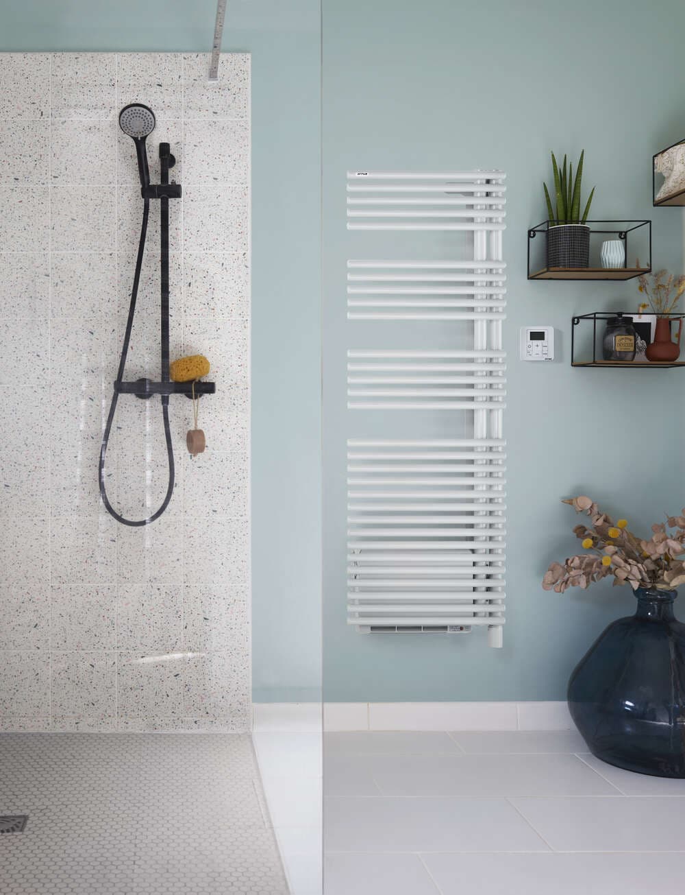 Radiateur Acova Cala Twist +Air à droite — image 2