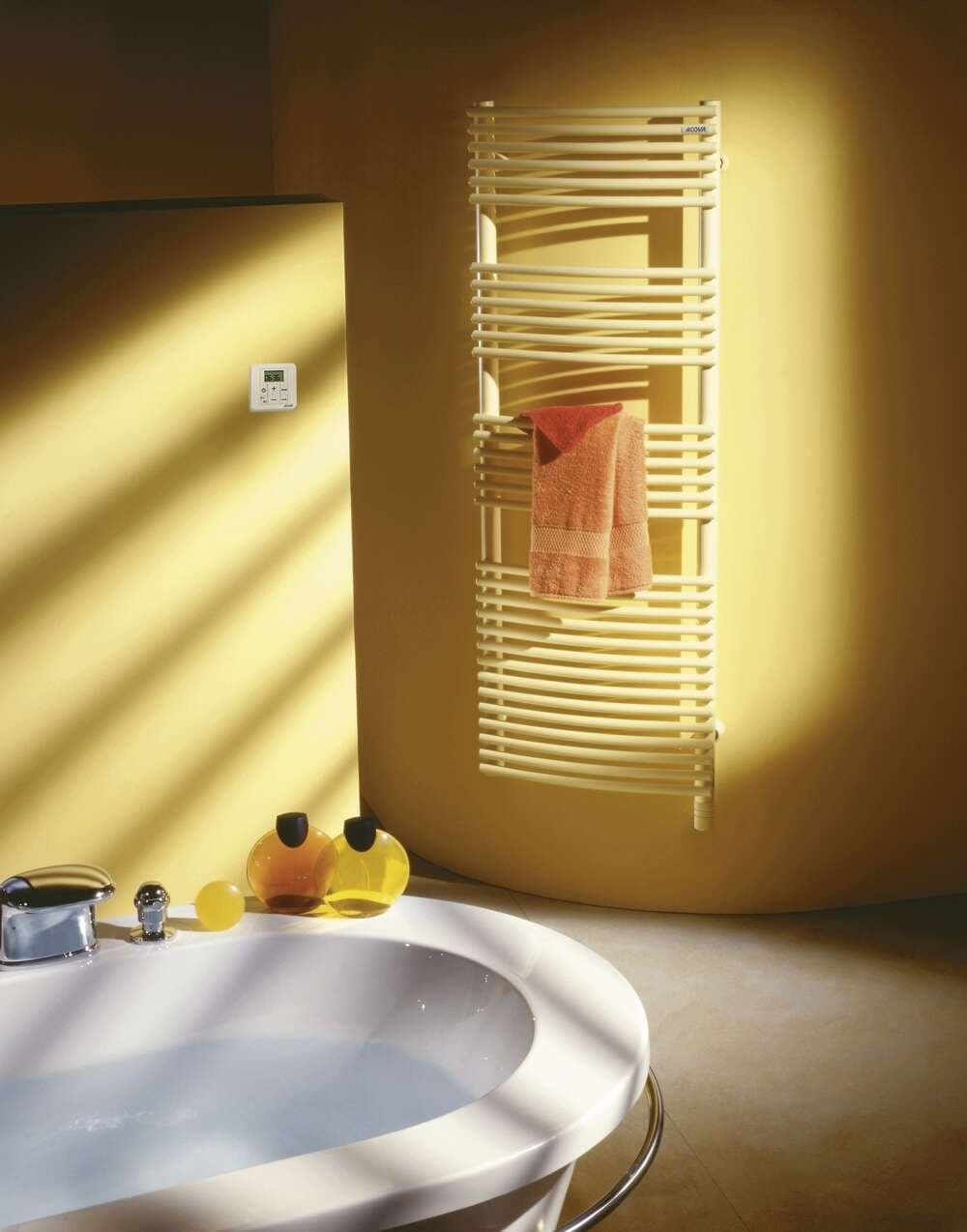 Radiateur Acova Kéva Spa Vertical — image 3