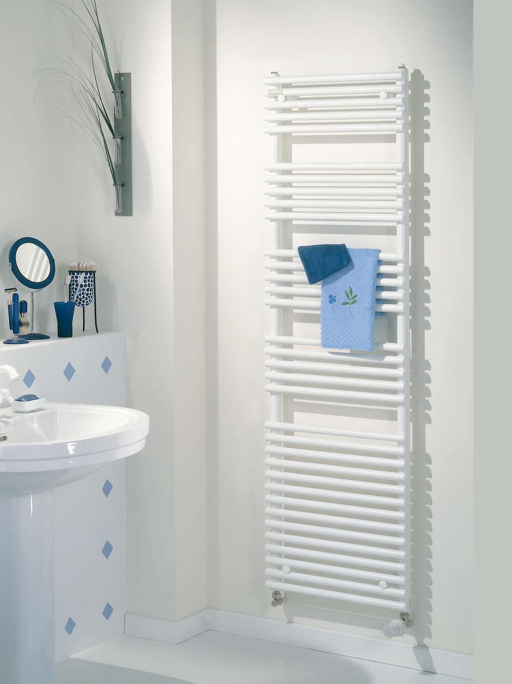 Radiateur Acova Cala Symétrique — image 2