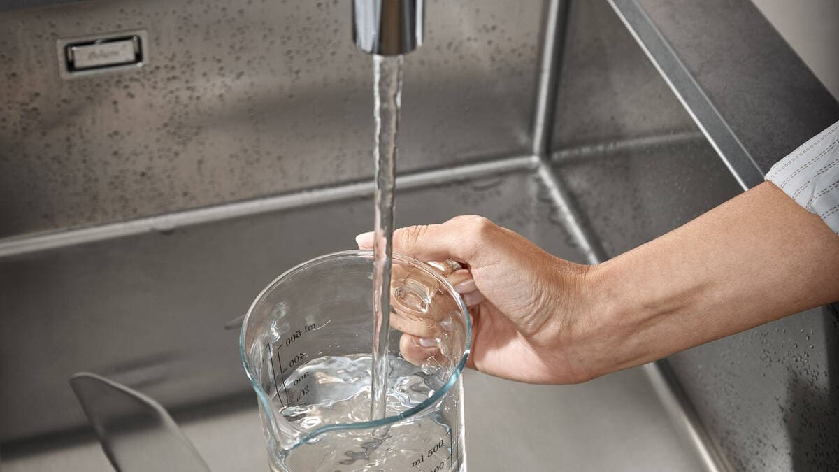 Aquno Select M81 Mitigeur de cuisine 170 avec douchette extractible, 3 jets Hansgrohe — image 5